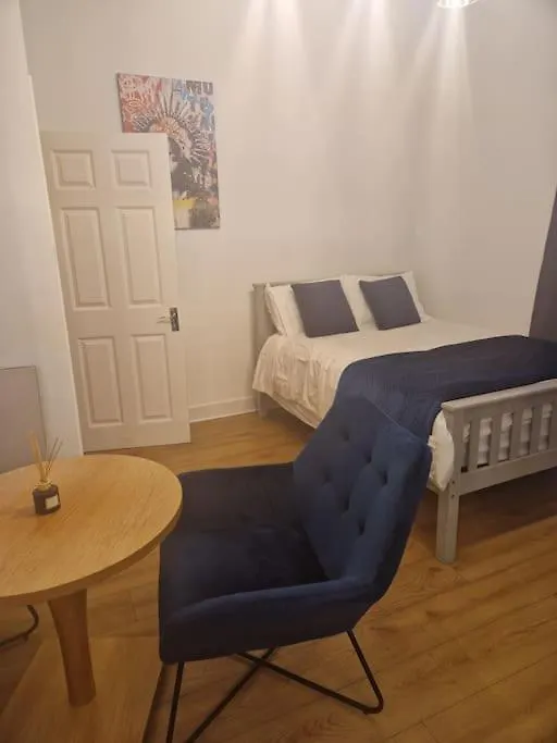 Lovely Studio - Perfect Weekend Stay In Cork Lägenhet